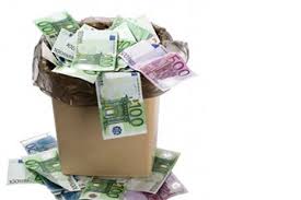 Alla luce delle importanti novità introdotte dai recenti provvedimenti di banca d'italia e dalla v direttiva aml (recepita con d. Antiriciclaggio Banca D Italia E Attivita Di Custodia E Trasporto