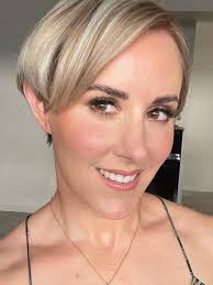 Adelaide school formal guide: Teens spend $1000s getting ready