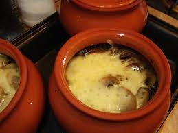 как приготовить мясо в горшочке с картошкой и грибами Myaso V Gorshochke S Kartofelem I Syrom Kulinariya Eda Vkusnyashki