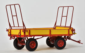 Naafdop voor een miedema wagen. Miedema Landbouw Wagen In Geel Met Rood Mmplm7601 Marge Models Wagenhof Model Toys