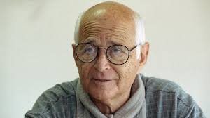 Norman Lear, Producer of TV's 'All in the Family' and Influential Liberal  Advocate, Has Died at 101