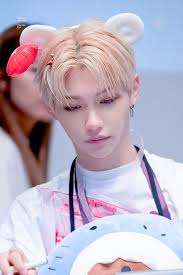 Stray Kids Felix Kpop Idol Wallpaper Cute Stay Skz Cle2 Yellowwood Cle1 Miroh Miroh Sideeffects Stay Kpop Felix Leef Felix Stray Kids Stray Felix