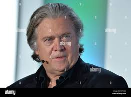 Steve center hi-res stock photography and images