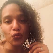 Hello Guys! I'm Alliya, I'm currently locked up at ODRC Ohio Reformatory  for Women looking for someone to keep me company and in good spirits while  I serve the rest of my