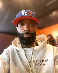 Damien Mccadney's Instagram, Twitter & Facebook