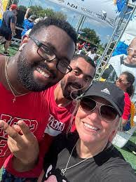 Kaitlyn Bryant's Instagram, Twitter & Facebook