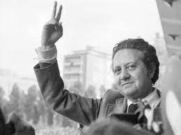Major buildings  edit  amongst others, the grand emperor hotel & casino , the f.i.t. Mario Soares Biography Political Career Facts Britannica