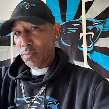 Best college basketball players in the country 🤝 best furniture store in  the country.