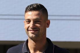 FX“ wiederholt Sieg im Ex-Aktiven-Rennen