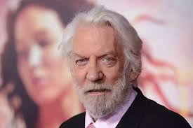 Adiós al mítico actor Donald Sutherland: De su incursión en la radio a un  'solo' Oscar