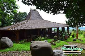 Hanya ada di beberapa daerah saja di jawa tengah, salah satunya adalah jogja. Rumah Adat Jawa Tengah Membawa Kesan Mewah Di Era Modern Potensi Jateng