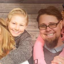 Toni Bond's Instagram, Twitter & Facebook