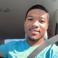 Sean Bonds's Instagram, Twitter & Facebook