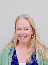 Anna Pietrowski's Instagram, Twitter & Facebook