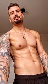 Nudes De Famosos Nus Mostrando O Pênis Quando O Twitter Volta - Volumes  Famosos Nus