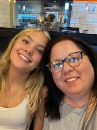 Remove reflection from glasses in photo?