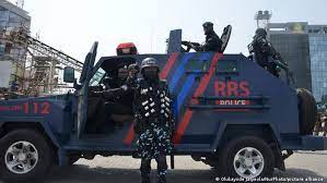 Iswap ta sako ma'aikatan agaji da ta yi garkuwa da su. Najeriya Barazarar Tsaro Ga Zabukan 2023 Siyasa Dw 30 04 2021