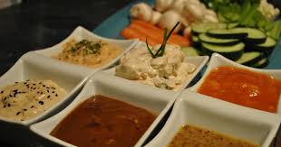 Encore Une Autre Belle Petite Sauce Prise Chez L Ami Ricardo Et En Prime Voici Des Suggestions D Aliments Pas Banals Food Fondue Dipping Sauces Fondue