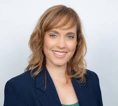 Contact rakesH Ravindran, Email: ****@metro.co.in & Phone Number