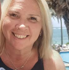 Loved Woolworths When you needed some school supplies, a plunger, a  hamburger and a pet turtle this is where you went DOLVORTH'S OOLW OOLW