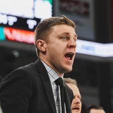 Andrew Williamson (@AndWilliamson)