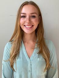 Kelly Combs's Instagram, Twitter & Facebook