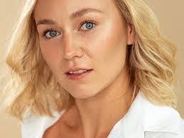 Cheryl Brogan's Instagram, Twitter & Facebook