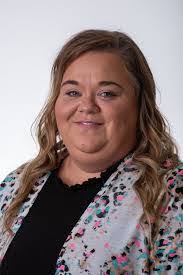 Lisa Gallant's Instagram, Twitter & Facebook