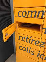 online shopping using amazon lockers in paris