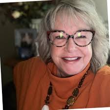 In the last few days, college football has most assuredly caught my eye…