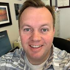 Douglas Pew's Instagram, Twitter & Facebook