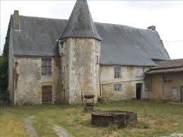 Vente Maison Villa 12 Piece S A Niort 350 M Avec Chambre A 233 000 Euros Agence Ami 23 10 2016 Niort 233 000 Euros Ht Dont 5 9 Vente Maison Niort
