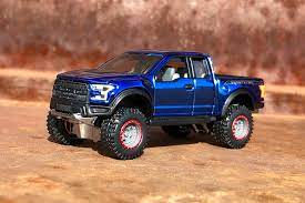 Finally, i customized a truck. Red Line Club Exclusive 17 Ford F 150 Raptor Orange Track Diecast