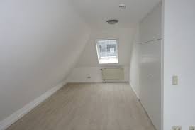 Geschäfte, bushaltesle, bank, park, etc. 1 5 Zimmer Wohnung In Duren Mitte Mieten