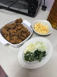Kombinasi rasa masin, lemak dan kenyal masakan ini cukup membuatkan korang merasa nikmat syurga makanan. Resepi Sotong Goreng Telur Masin