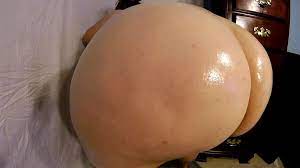 Watch 55 inches of a slutty booty. - Cam, Toy, Milf Porn - SpankBang