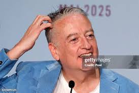 161 Seamus Mcgarvey Photos & High Res Pictures