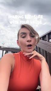 Ashley Weatherby's Instagram, Twitter & Facebook