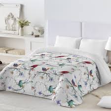Unie ou à motifs, imprimée ou brodée, nos parures de lit originales n'attendent plus que vous ! Couette Microfibre Imprimee Oiseaux 200 G M Blancheporte