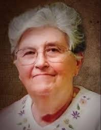 Johanna Hunter's Instagram, Twitter & Facebook