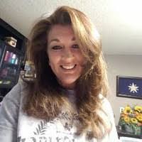 Traci Yoder's Instagram, Twitter & Facebook