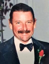 Bobby Bracken's Instagram, Twitter & Facebook