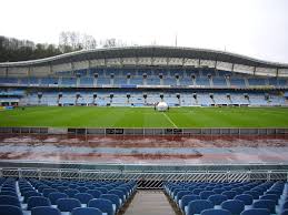 Stadion anoeta adalah sebuah stadion serbaguna di san sebastián, spanyol.saat ini sebagian besar digunakan untuk pertandingan sepak bola dan merupakan stadion kandang dari klub sepak bola real sociedad. Estadio Anoeta Wikipedia