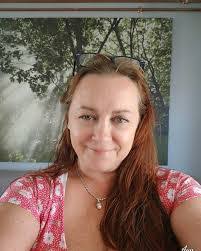 Lori Duncan's Instagram, Twitter & Facebook