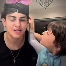 A Que Se Dedica La Familia De Alan Arrieta