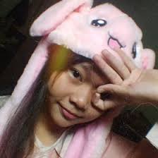 Clara Levin (claralevin88)