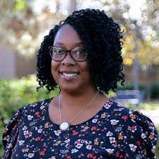 Yolanda Mckay's Instagram, Twitter & Facebook