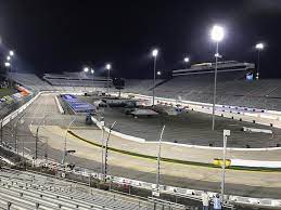 That allowed waltrip to get in the inside groove, and he held his line when labonte came back down. Martinsville March 2017 This Is Why We Are Excited At The Possibility Of Ending After Dark Took This The Thursday Before Cup Race Nascar