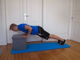 Brustmuskeltraining ohne geräte zu hause. Brusttraining Zuhause Ubungen Fur Eine Heldenbrust