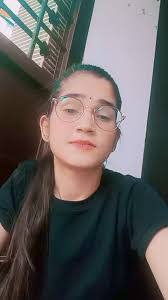 Kinjal Thakkar's Instagram, Twitter & Facebook